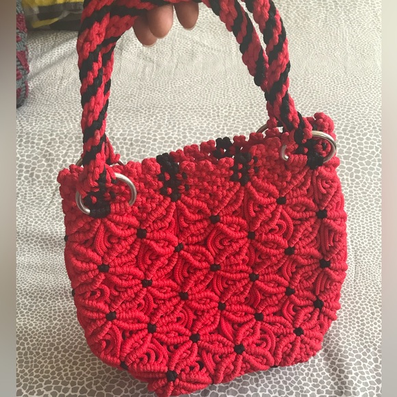 Macrame Purse - Picture 3 of 3